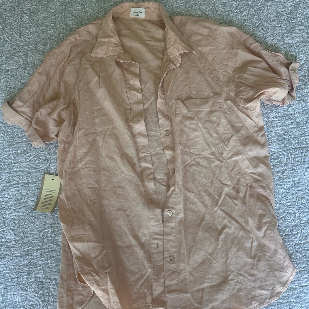Aritzia Wilfred linen shirt. NWT
